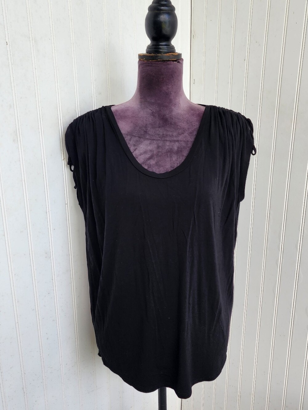 Express Relaxed Tee Scoop Neck Rouching & Ties At Shoulder Rayon Stretch S